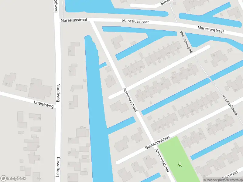 Brandweer met gepaste spoed naar de Calvijnstraat in Groningen vanwege afhijsen patient