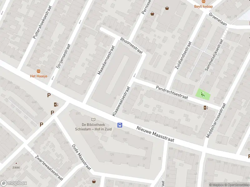 Ambulance met gepaste spoed naar de Klaaswaalsestraat in Schiedam