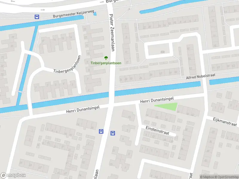 Ambulance met gepaste spoed naar de Pieter Zeemanlaan in Papendrecht