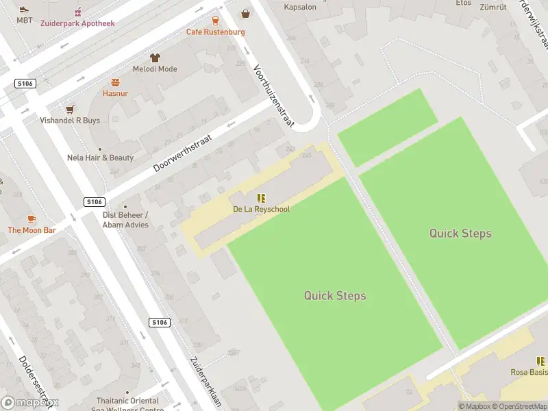 Ambulance met grote spoed naar de Soestdijkseplein in 's-Gravenhage