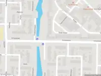 Ambulance met grote spoed naar de Oude Haven in Barendrecht