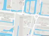 Ambulance met grote spoed naar de Parkzicht in Boskoop