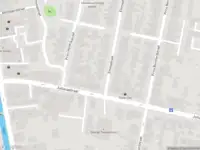 Ambulance met gepaste spoed naar de Emmastraat in Oud-Beijerland