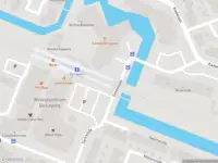 Brandweer met grote spoed naar de Bergmanstrook in Zoetermeer vanwege afgaan automatisch brandalarm