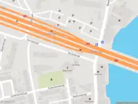 Ambulance met grote spoed naar de Verzetstraat in Koog aan de Zaan