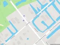 Ambulance met grote spoed naar de 's-Gravenweg in Capelle aan den IJssel