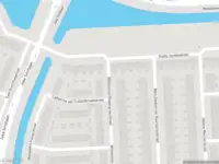 Ambulance met grote spoed naar de Wilhelmina Bladergroenstraat in Spijkenisse