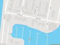 Brandweer met gepaste spoed naar de Korenbocht in Oosterhout