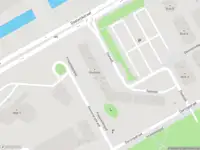 Ambulance met grote spoed naar de Daalwijk in Amsterdam