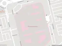 Ambulance met grote spoed naar de Hospitaalweg in Almere