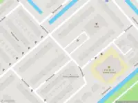 Ambulance met grote spoed naar de Binnenzijde in 's-Gravenhage