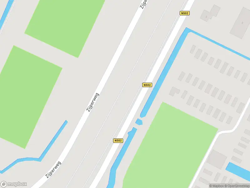 Ambulance met gepaste spoed naar de Westerduinweg in Petten