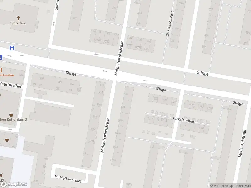 Ambulance met grote spoed naar de Middelharnisstraat in Rotterdam