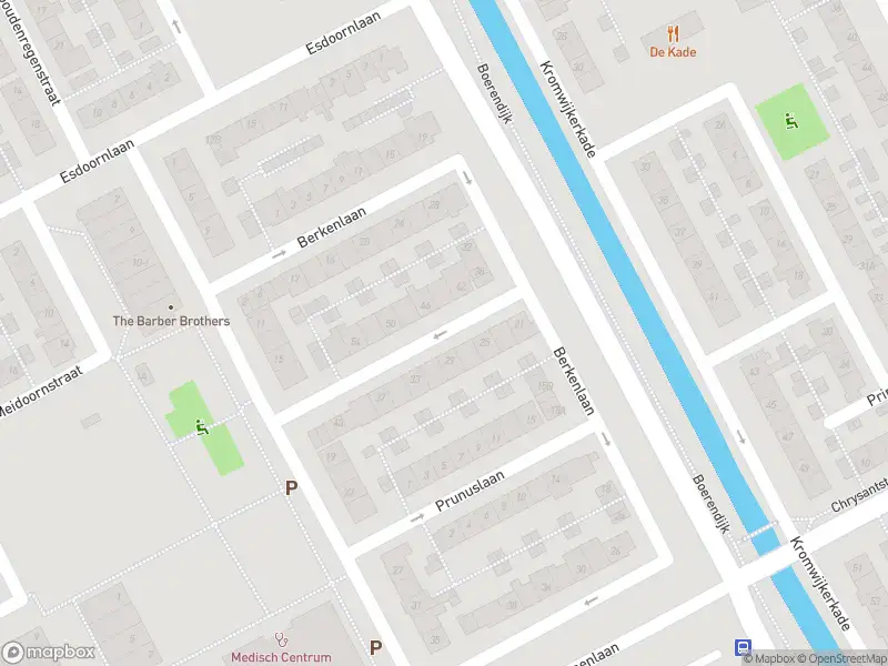 Brandweer met gepaste spoed naar de Goudenregenstraat in Woerden