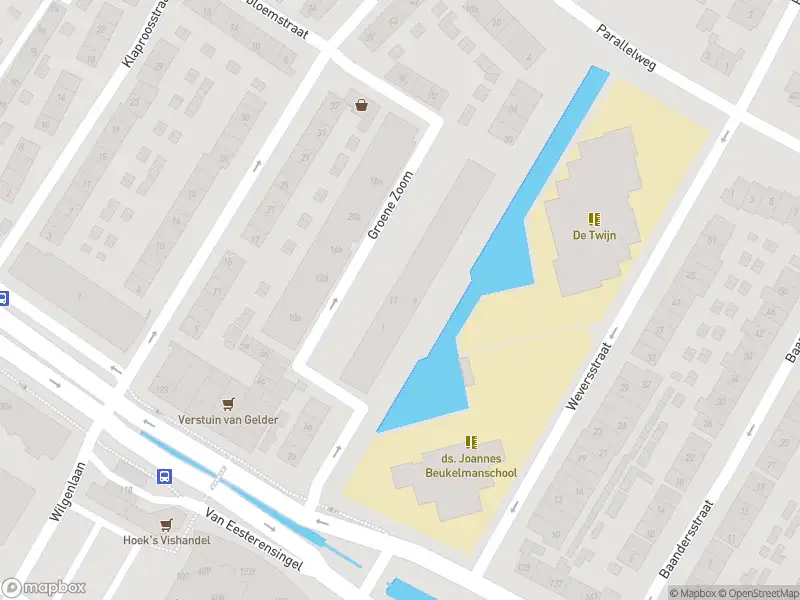 Ambulance met gepaste spoed naar de Groene Zoom in Alblasserdam