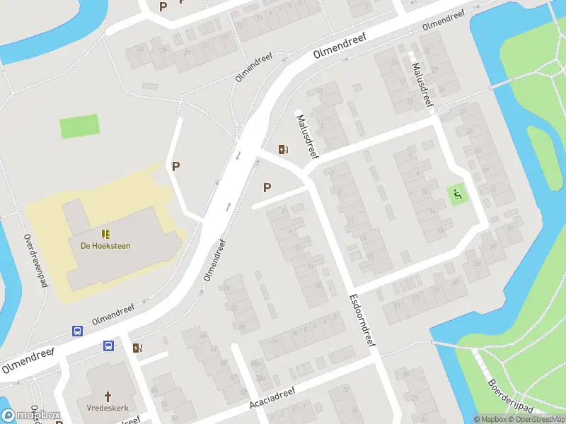 Ambulance met grote spoed naar de Esdoorndreef in Vlaardingen