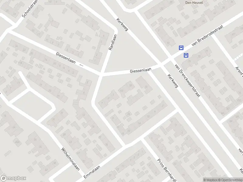 Ambulance met gepaste spoed naar de Giessenlaan in Giessenburg