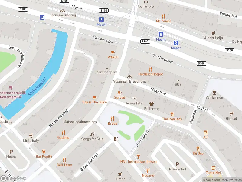 Ambulance met grote spoed naar de Meent in Rotterdam