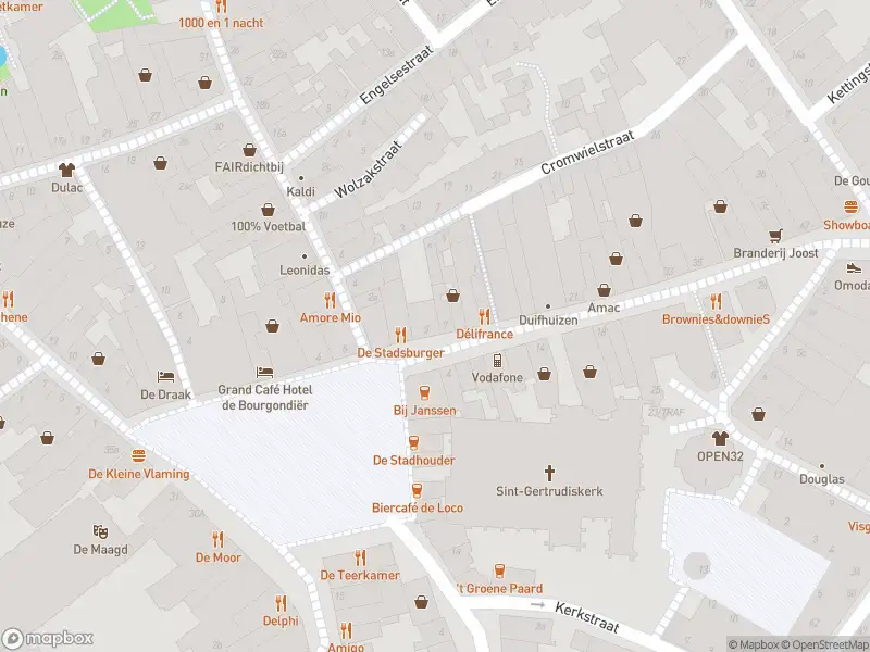 Politie met grote spoed naar de Steenbergsestraat in Bergen op Zoom vanwege letsel