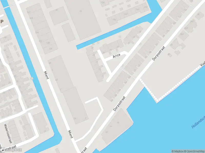 Ambulance met grote spoed naar de Arica in Capelle aan den IJssel