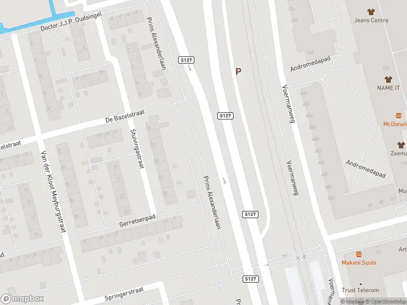 Ambulance met gepaste spoed naar de Schorpioenstraat in Rotterdam