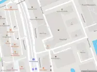 Ambulance met gepaste spoed naar de Gildestraat in Delft