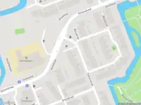 Ambulance met grote spoed naar de Esdoorndreef in Vlaardingen