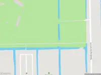 Ambulance met gepaste spoed naar de Joris van den Berghweg in Amsterdam