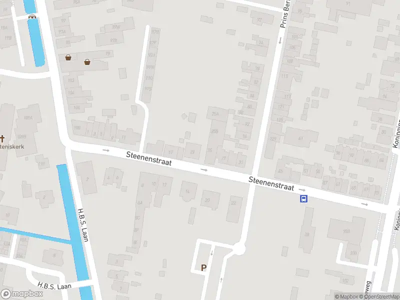 Ambulance met gepaste spoed naar de Steenenstraat in Oud-Beijerland