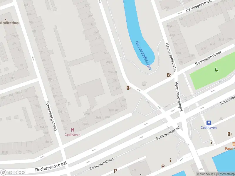 Ambulance met gepaste spoed naar de Heemraadssingel in Rotterdam