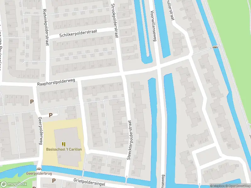 Ambulance met gepaste spoed naar de Steeckterpolderstraat in Gouda