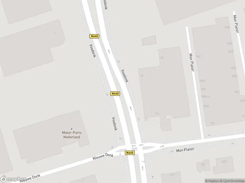 Brandweer met grote spoed naar de Vosdonk in Etten-Leur vanwege gebouwbrand