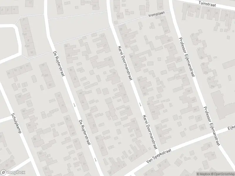 Politie naar de De Ruyterstraat in Nijkerk vanwege aanrijding met letsel