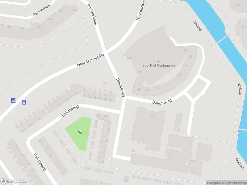 Ambulance met gepaste spoed naar de Dakotaweg in Capelle aan den IJssel