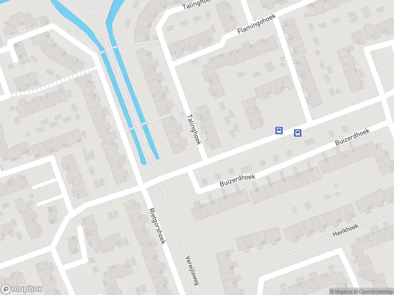 Ambulance met grote spoed naar de Talinghoek in Spijkenisse