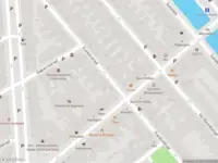 Ambulance met gepaste spoed naar de De Perponcherstraat in 's-Gravenhage