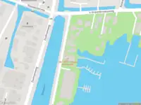 Ambulance met grote spoed naar de Notaris d'Aumerielaan in Reeuwijk