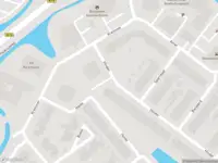 Ambulance met gepaste spoed naar de Hinder in Brielle