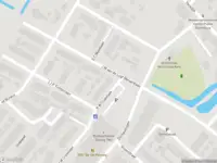 Ambulance met gepaste spoed naar de H W Croeslaan in Vierpolders