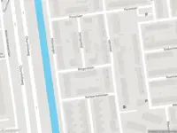 Ambulance met gepaste spoed naar de Wingerdlaan in Schiedam