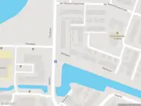 Ambulance met grote spoed naar de Markgouw in Monnickendam