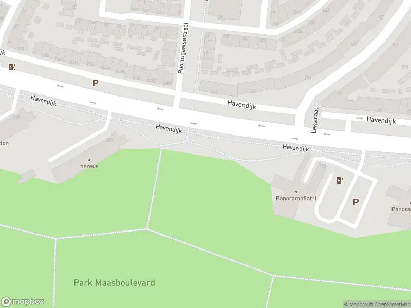 Ambulance met gepaste spoed naar de Maasboulevard in Schiedam