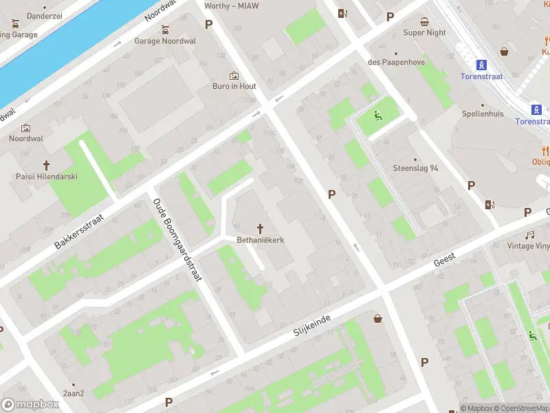 Ambulance met grote spoed naar de Lage Nieuwstraat in 's-Gravenhage