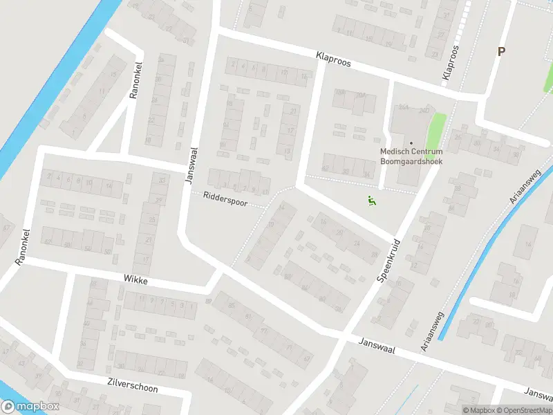 Ambulance met gepaste spoed naar de Ridderspoor in Hoogvliet Rotterdam