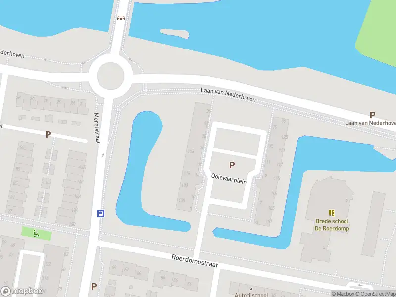 Ambulance met gepaste spoed naar de Ooievaarplein in Zwijndrecht