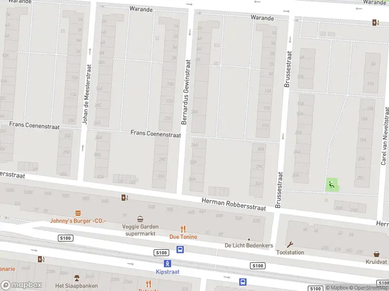 Ambulance met grote spoed naar de Bernardus Gewinstraat in Rotterdam