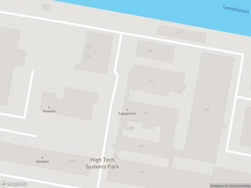 Brandweer met grote spoed naar de Industriestraat in Hengelo vanwege gebouwbrand