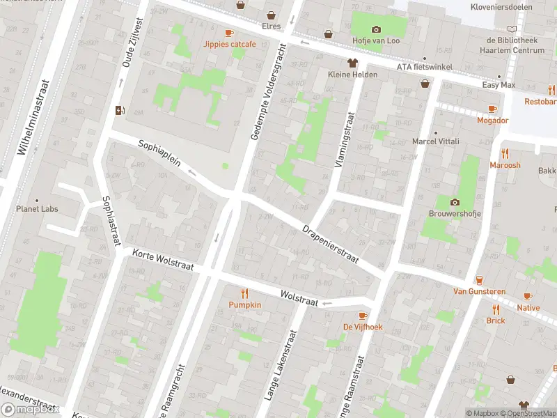 Ambulance met grote spoed naar de Wilhelminastraat in Haarlem