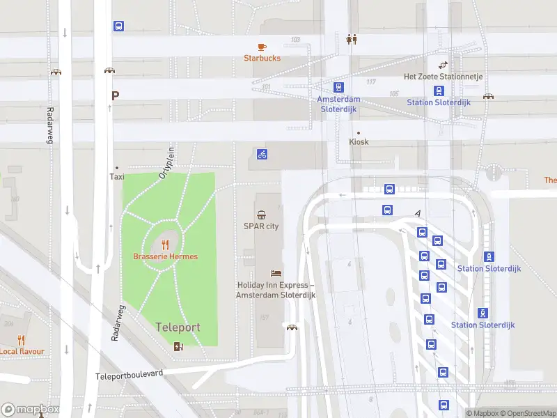 Ambulance met grote spoed naar de Zaventemweg in Amsterdam