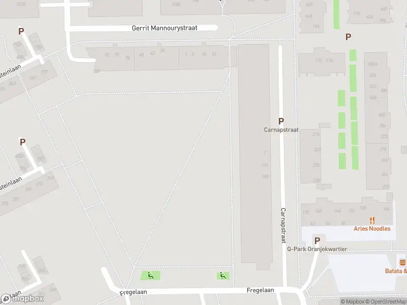 Ambulance met grote spoed naar de Koningin Wilhelminaplein in Amsterdam